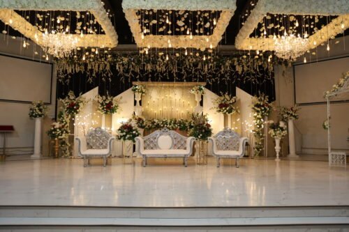 Female Asian DJ Near me