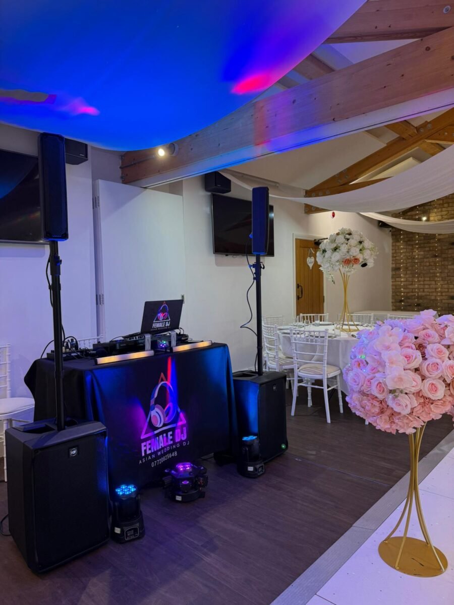 Asian Female DJ Hull Lincon Female DJ Pakistani DJ